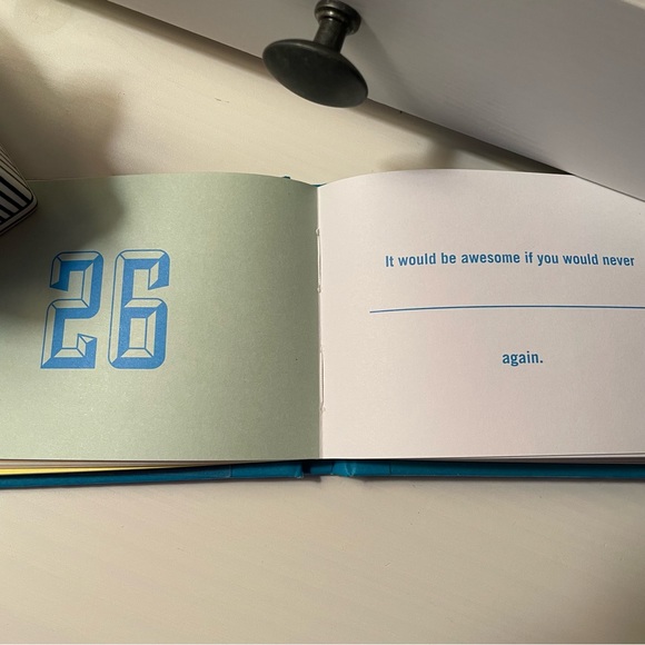 ⭐️FWP “Why You’re So Awesome” Fill in the Blank Book by Knock Knock - Picture 7 of 10